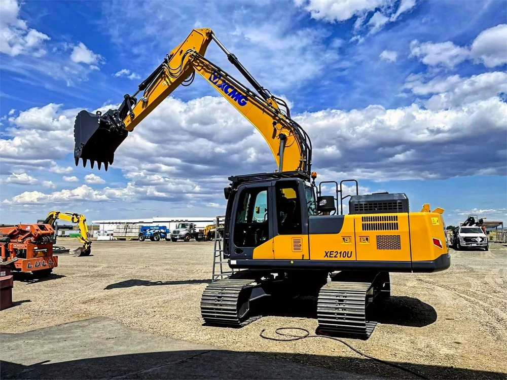XCMG 210 Excavator
